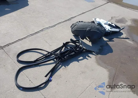 2021 Tesla Model Y Performance Dual Motor All-Wheel Drive from USA, damaged, VIN 5YJYGDEF8MF271625